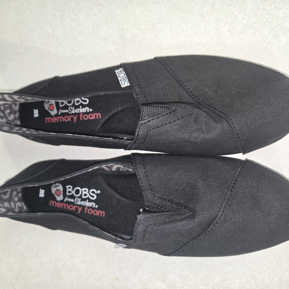 Skechers Shoes - Sketchers Peace & Love Black Bobs Memory Foam Size 9
